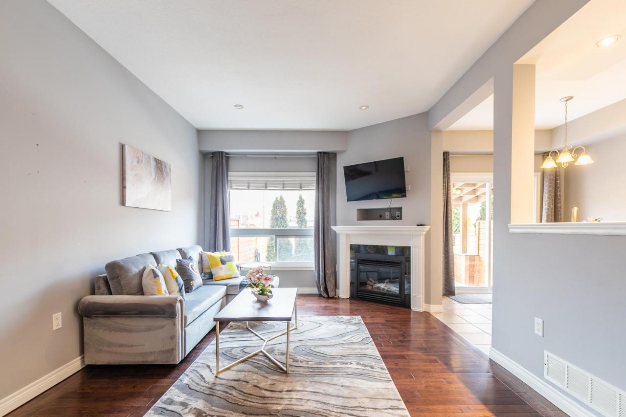 3Br 2Ba Townhomes With Hot Tub & Bbq By Globalstay Hamilton Exterior photo